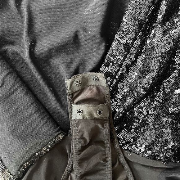 KIMBERLY TAYLOR Black Sequin Bodysuit - Picture 6 of 10